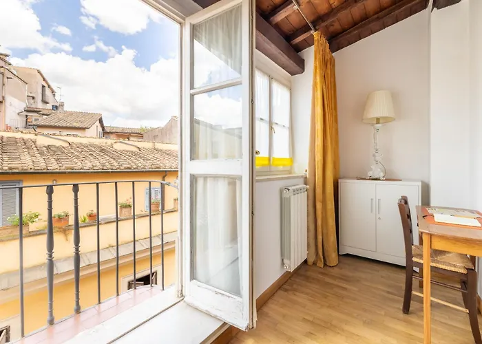 Piazza Navona Rooftop Retreat S