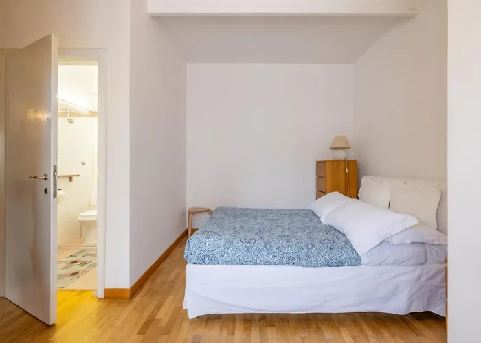 Piazza Navona Rooftop Retreat S * Rome